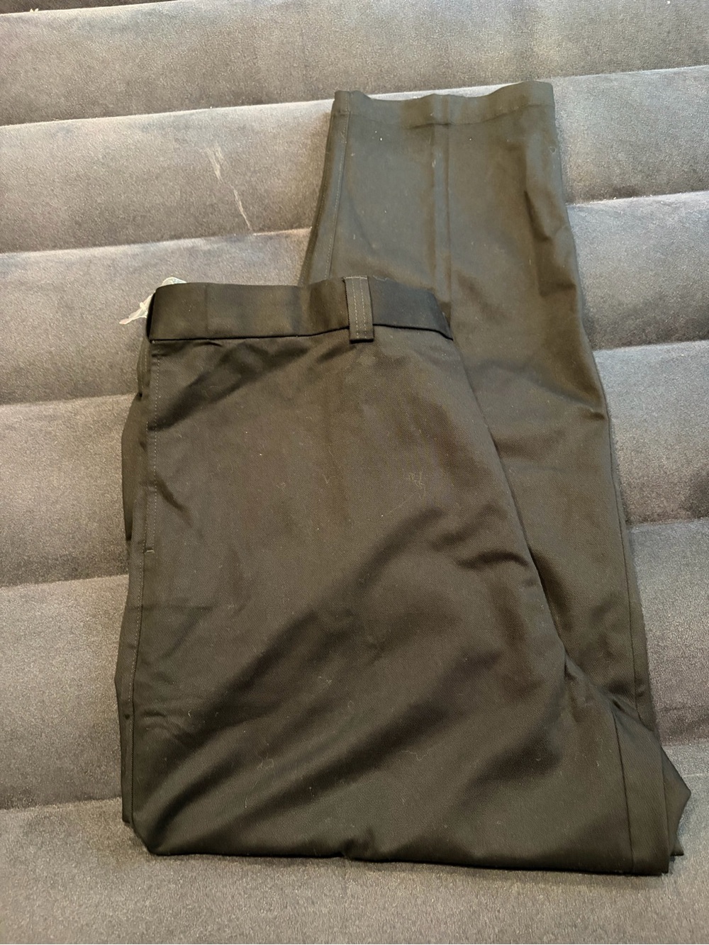 Oak Hill Men's Classic Black Dress Pants